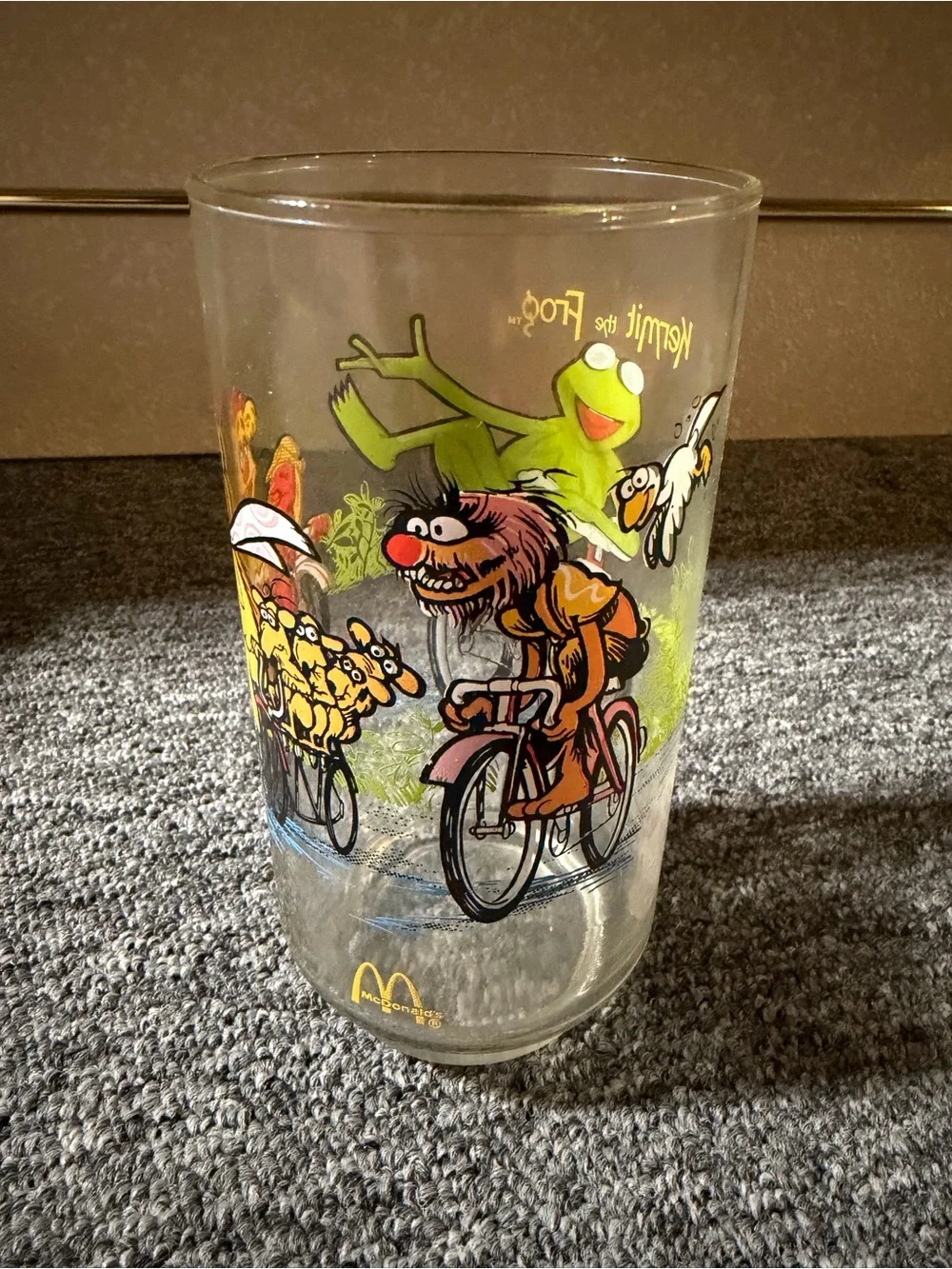 McDonald's 1981 The Great Muppet Caper Character Glass - Kermit & Friends